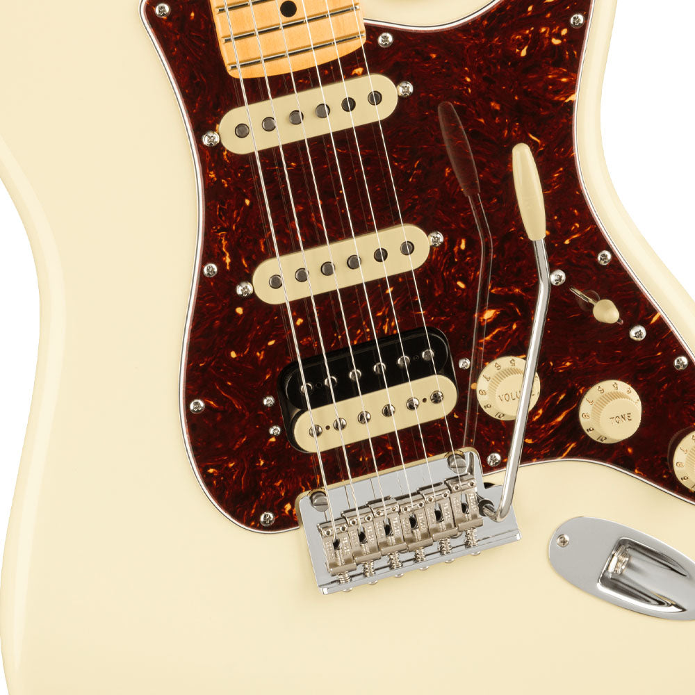 Guitarra Eléctrica Fender 0113912705 American Professional II Stratocaster HSS Olympic White