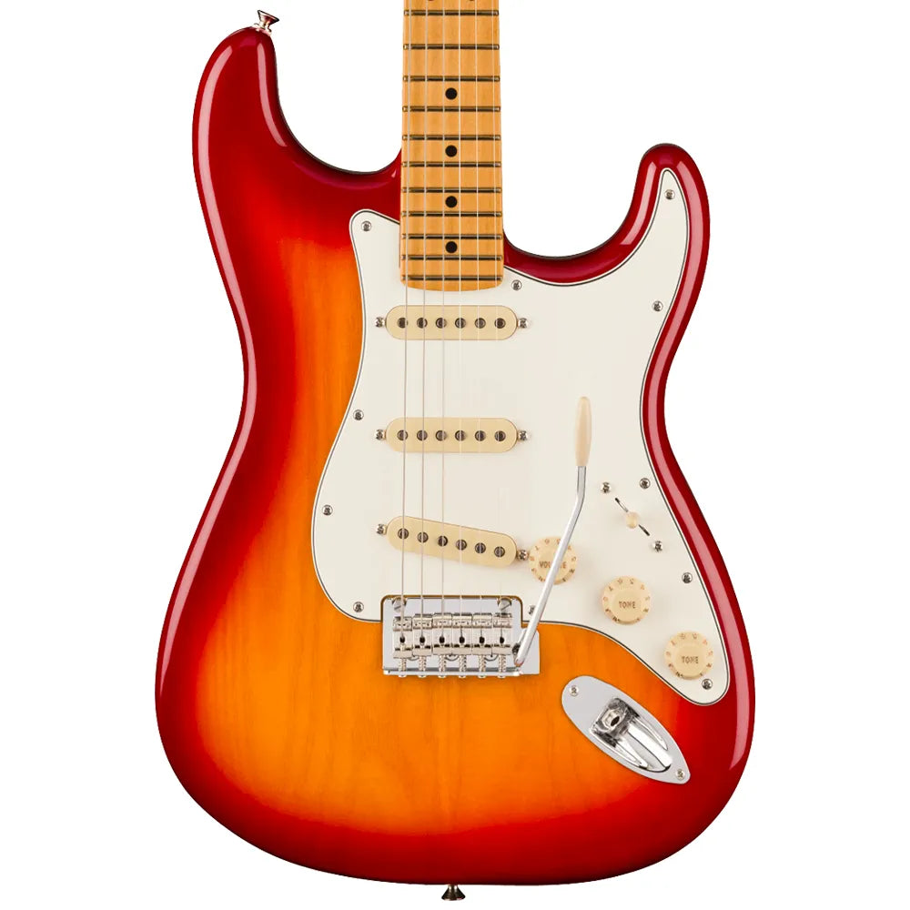 Fender 0140512531 Guitarra Eléctrica Player II Stratocaster Aged Cherry Burst