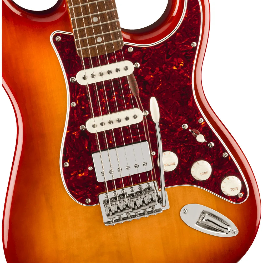 Fender 0374017547 Guitarra Eléctrica Limited Edition Classic Vibe 60s Stratocaster HSS Sienna Sunburst