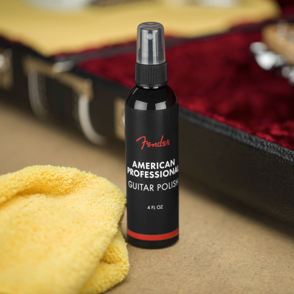 Fender 0990528000 Kit de Limpieza y Mantenimiento para Guitarra
