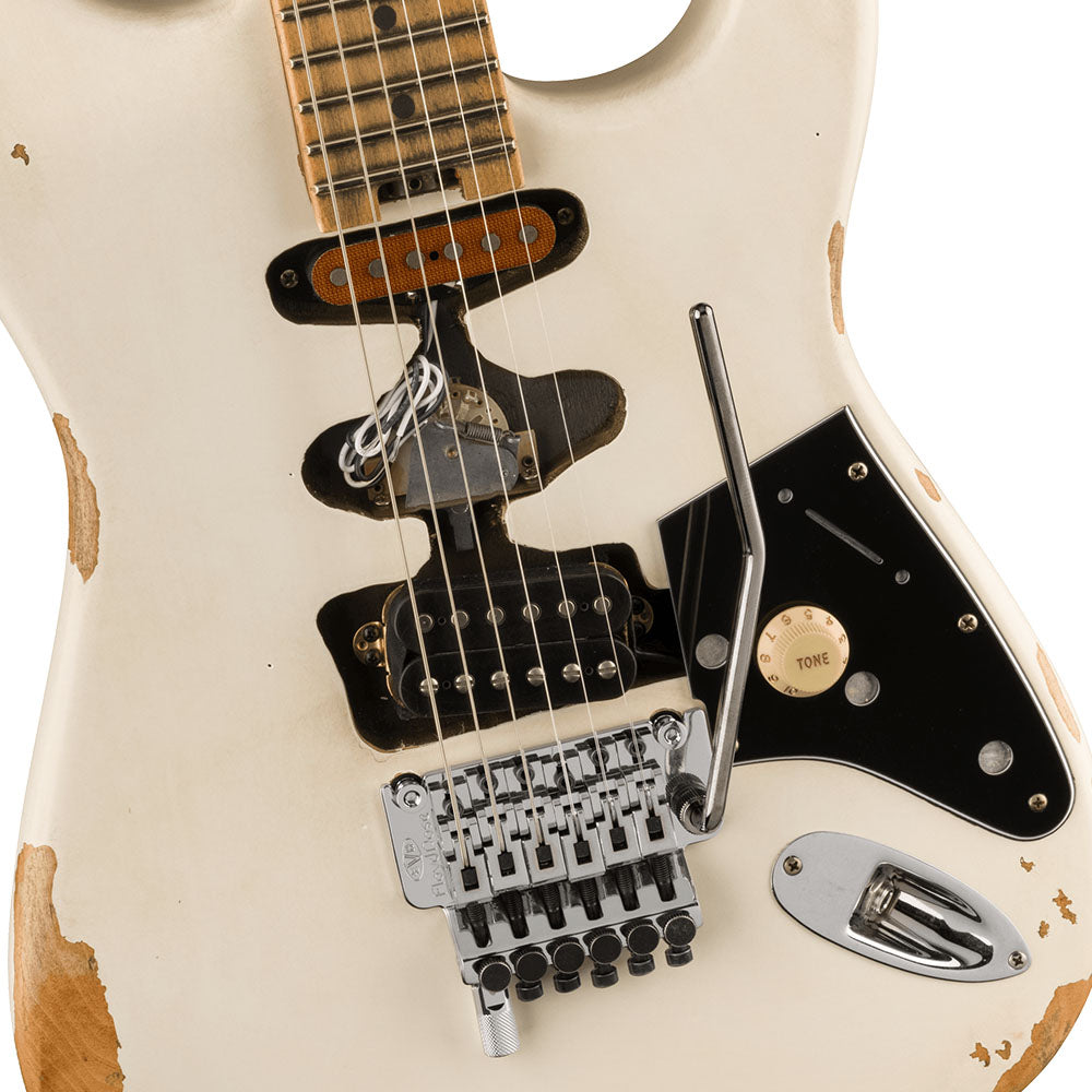 EVH Frankie Relic White con Funda Guitarra Eléctrica 5108005576