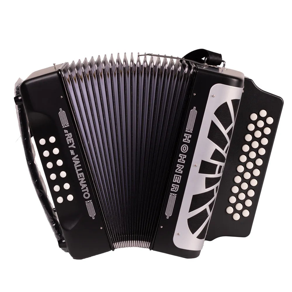 Hohner A49621 Acordeón El Rey Del Vallenato Sib-Mib-Lab Negro Con Funda