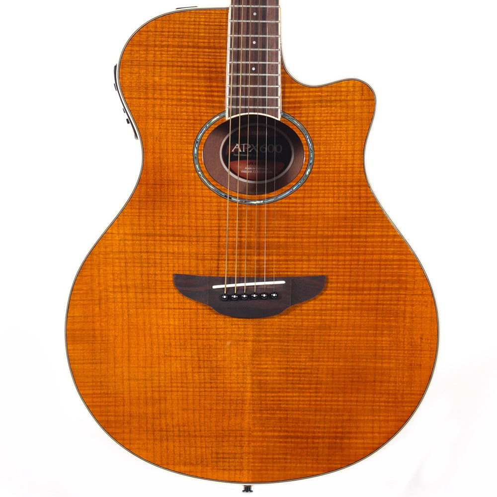 Guitarra Electroacústica Yamaha Apx600fmam APX600FMAM