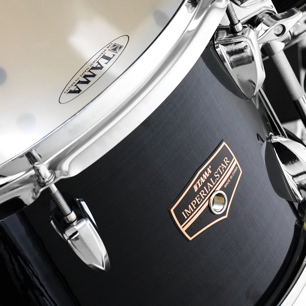 Batería Tama IE72ZH8WHBK Imperial Star 7 Pzas Negro Metálico Con Juego De Atriles Y Asiento
