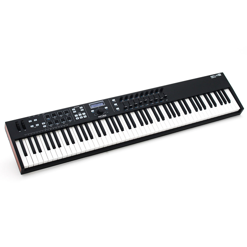 Controlador Arturia Keylab88blk Essential 88 Teclas Black Edition KEYLAB88BLK