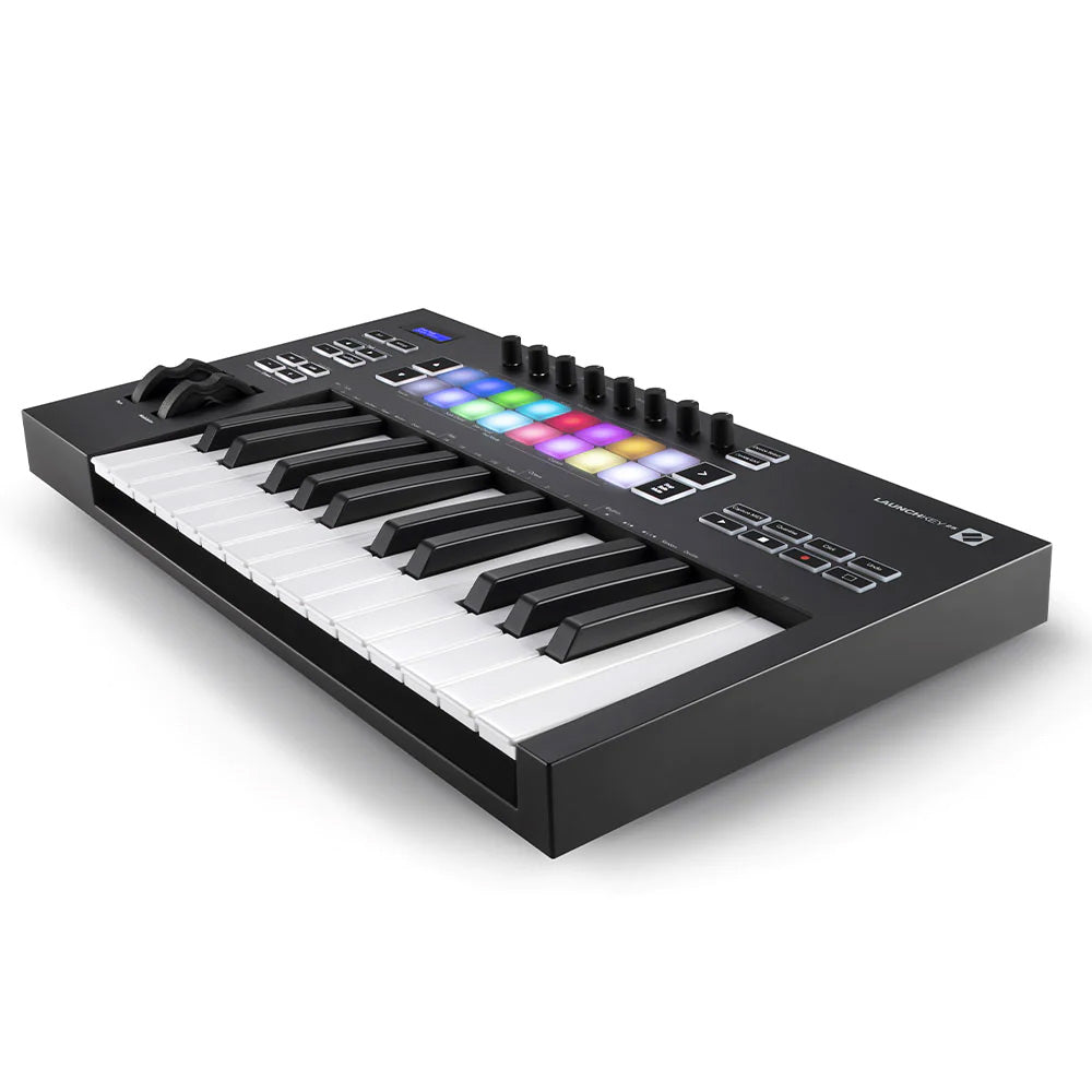 Controlador Novation Novlke25mk3 Launchkey25mk3 NOVLKE25MK3