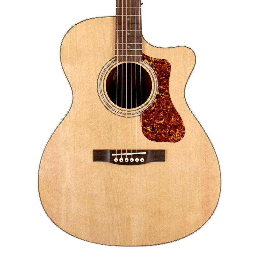 Guild OM240CENAT Guitarra Electroacústica Natural