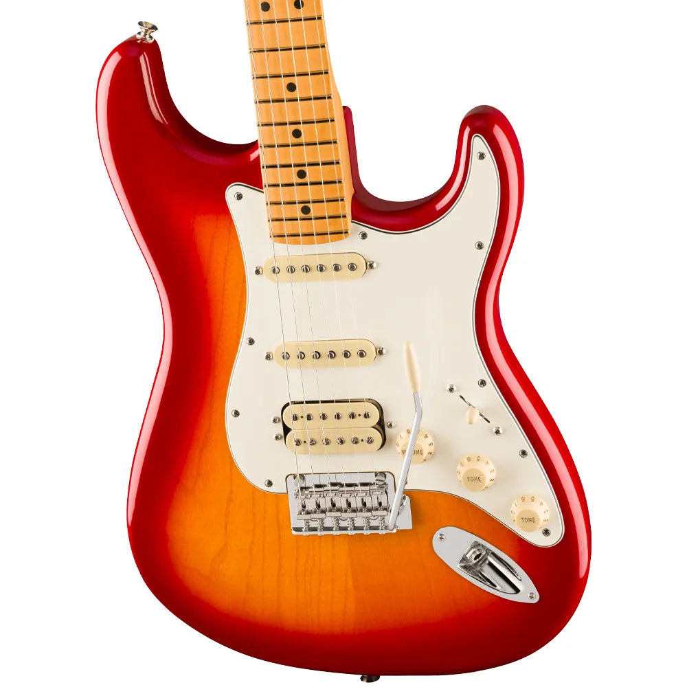 Fender 0140542531 Guitarra Eléctrica Player II Stratocaster HSS Aged Cherry Burst