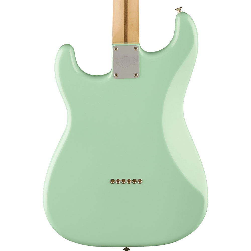 Fender Stratocaster Tom DeLonge Signature Surf Green con funda Guitarra Eléctrica 0148020357