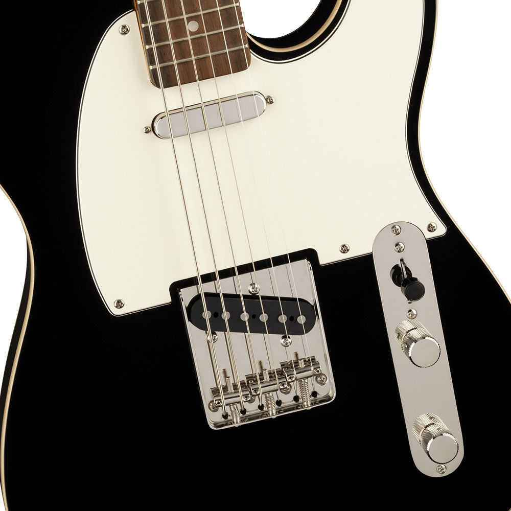 Guitarra Eléctrica Squier 0374042506 Classic Vibe Baritone Custom Telecaster Parchment Pickguard Black