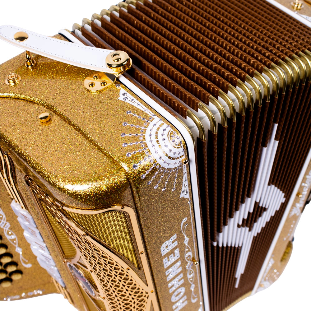 Hohner A8000FBBEBEADHLDG Acordeón Anaclero de Botones FA-SIB-MIB/MI-LA-RE Dorado con Estuche