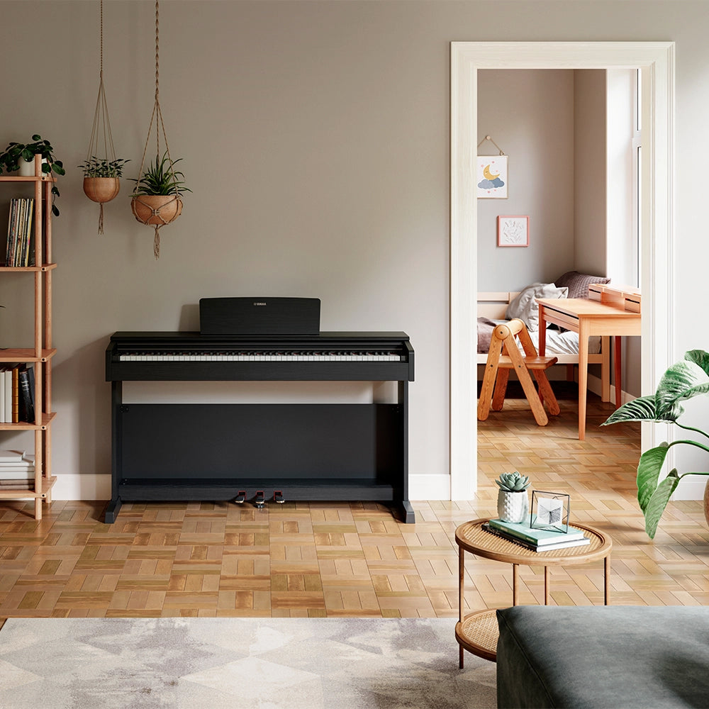 Yamaha YDP145BSET Piano Digital Arius Negro